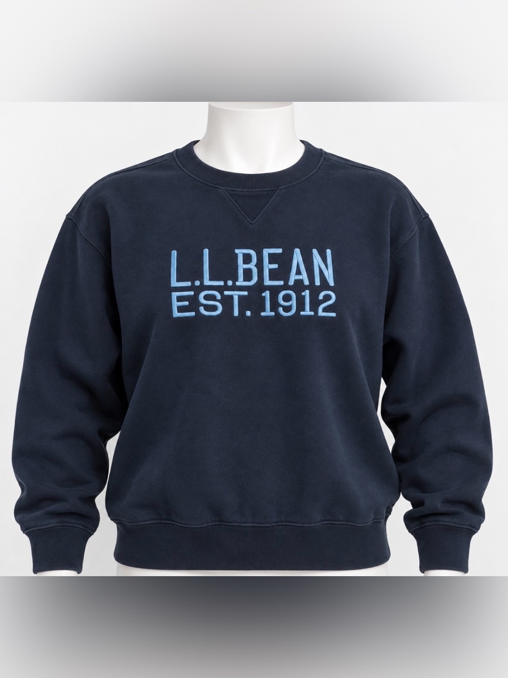 Y2K LL Bean Crewneck Sweatshirt Navy Blue Size XL Preppy Logo Vintage